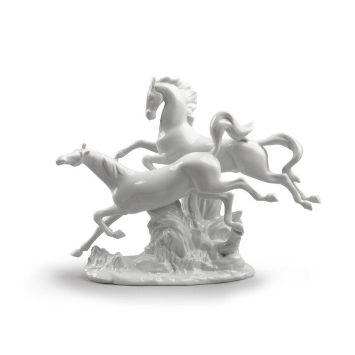 Horses Galloping Figurine in Lladró