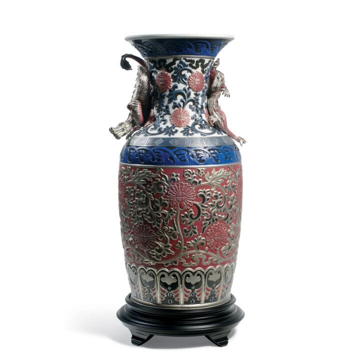 Oriental Vase Sculpture. Red. Limited Edition in Lladró