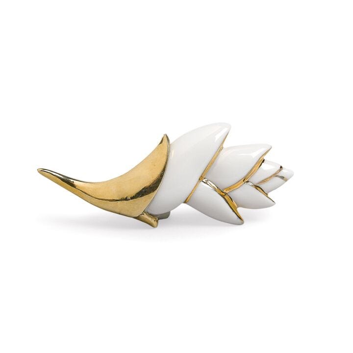 Heliconia Brooch in Lladró