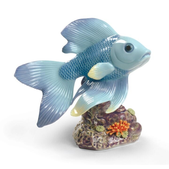 Pond Dreamer Fish Figurine in Lladró