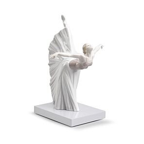 Giselle Arabesque Ballet Figurine in Lladró