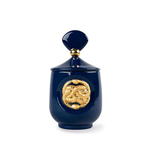 Snake candle Luxurious animals. A Secret Orient Scent