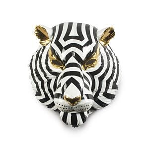 Tiger Mask. Black and Gold
