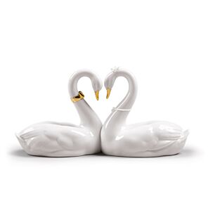 Figura cisnes Corazón blanco. Lustre dorado