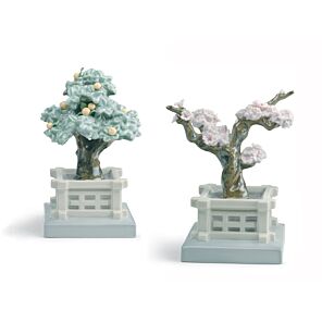 Japanese Tree Pots Figurine