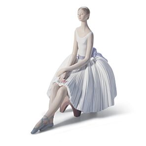 Refinement Ballet Woman Figurine