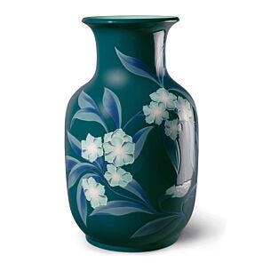 Bell Flower Vase. Green