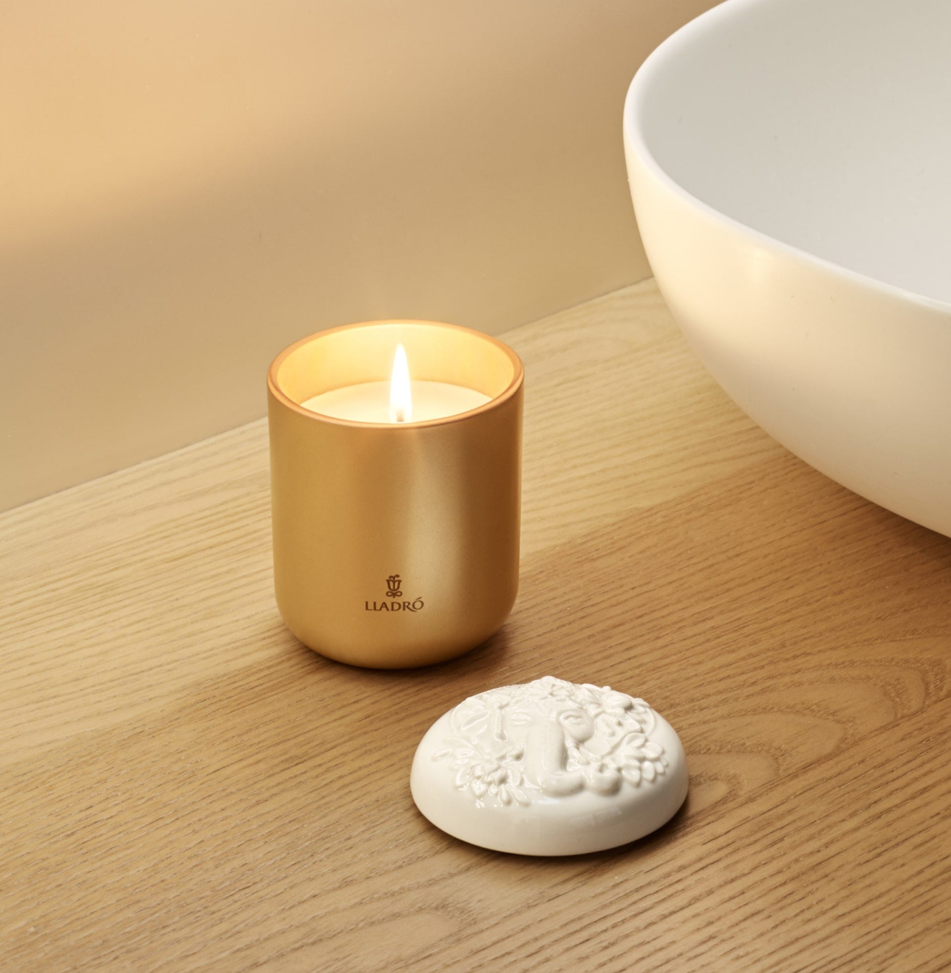 Light and Scent collections