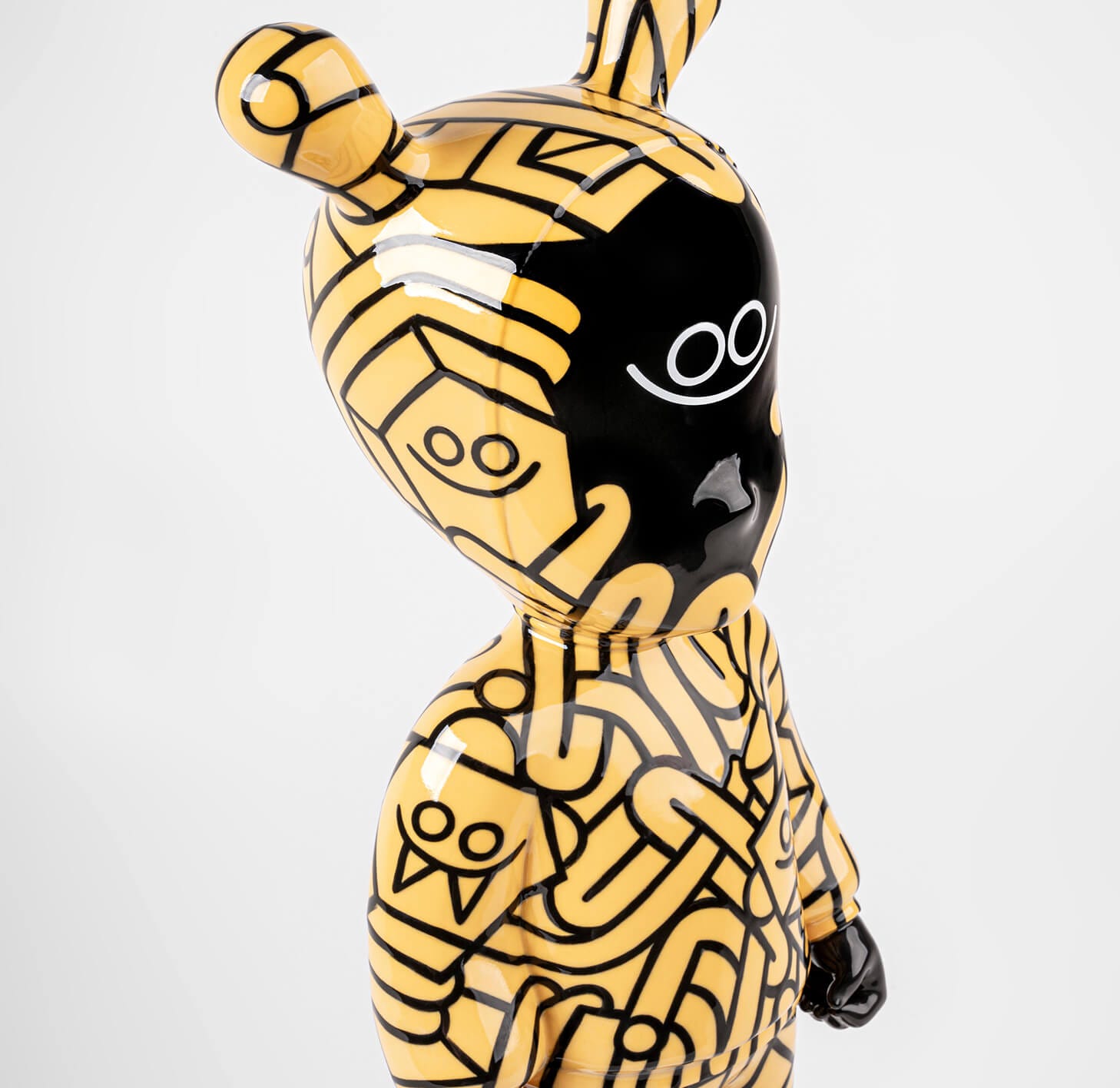 Details of The Guest Special Edition