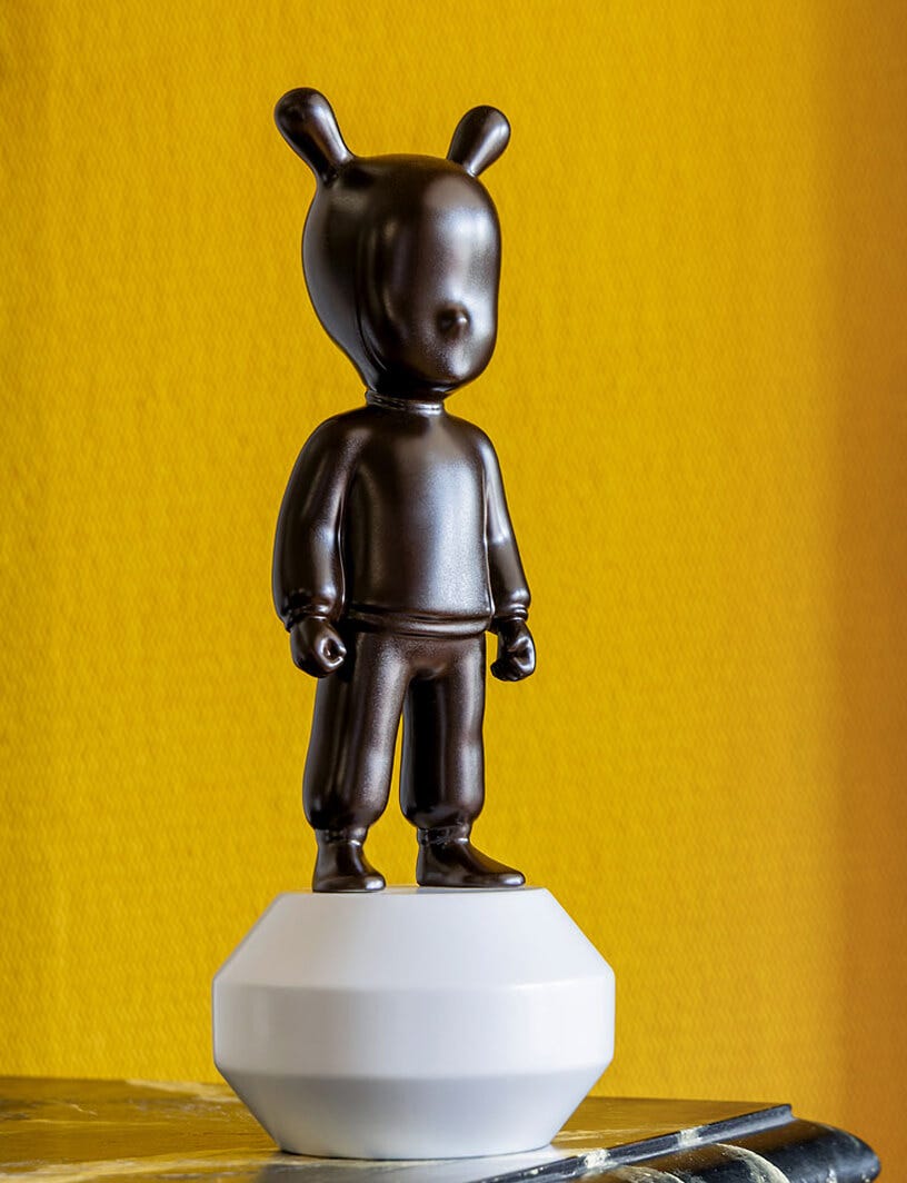 The chocolate Guest-Little